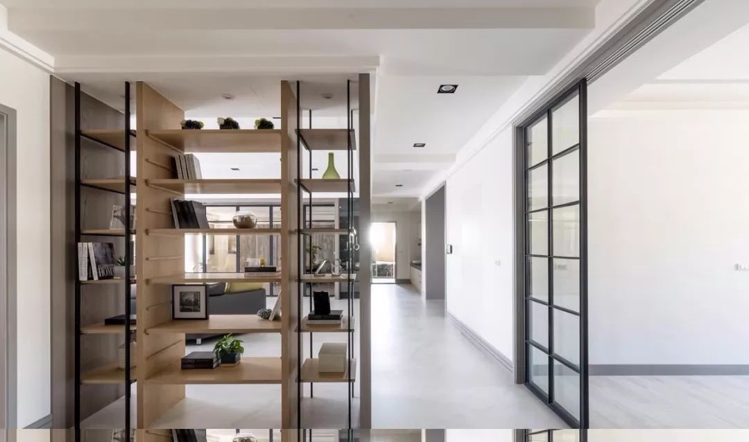 隔而不断的屏风设计,30公分的屏风