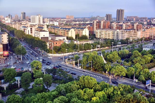 解析全国百强县第64位的江苏省镇江市扬中市：江中岛，城区却不小