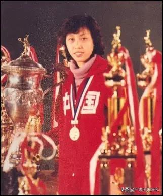 郎平的铁榔头外号是怎么来的,有铁榔头之称的女排运动员是谁