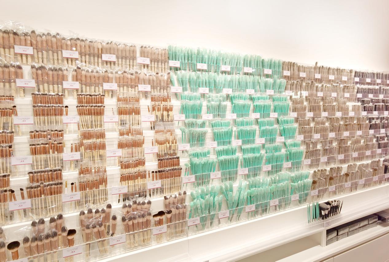 合肥经开区首家THECOLORIST调色师开业强势登陆正大广场