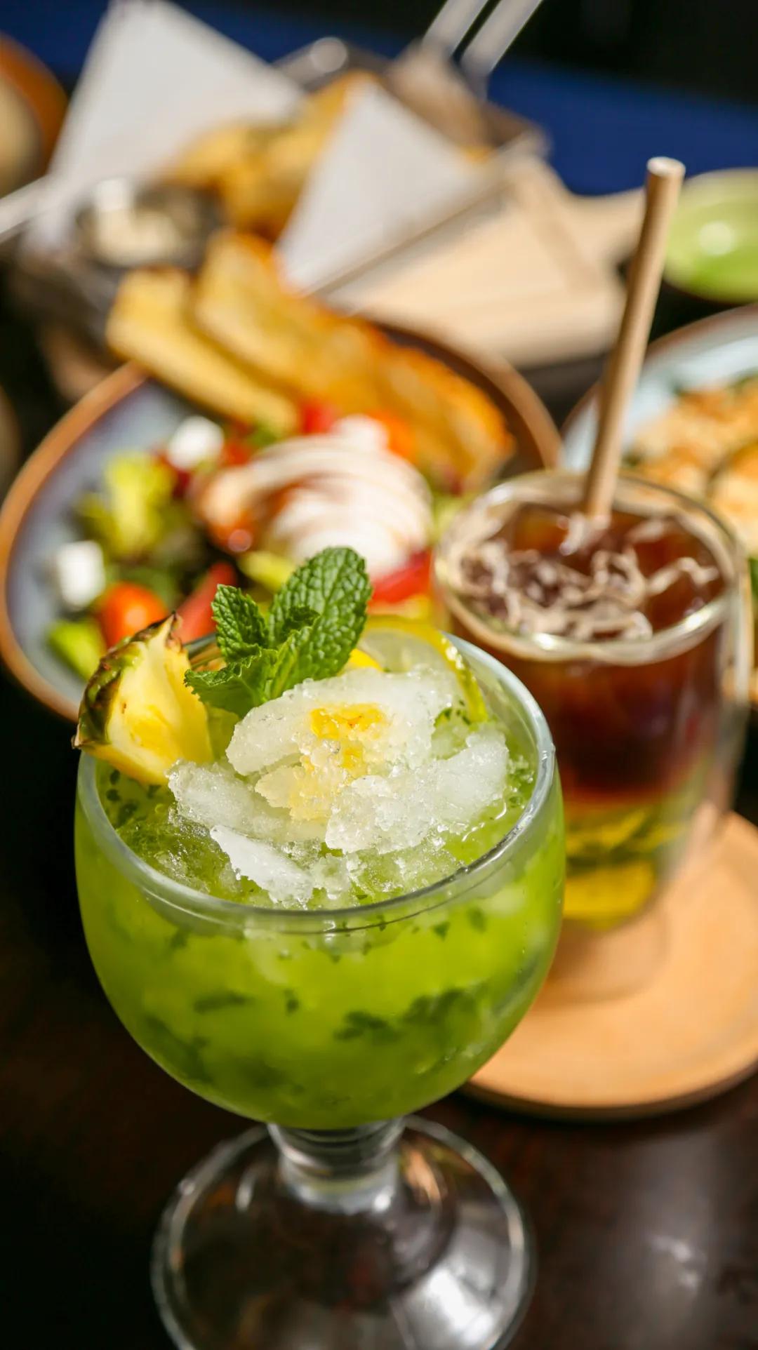 没想到,我竟被1个汉堡电到了……