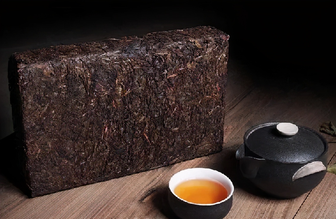 饮用砖茶消费提示,喝砖茶对身体的危害吗