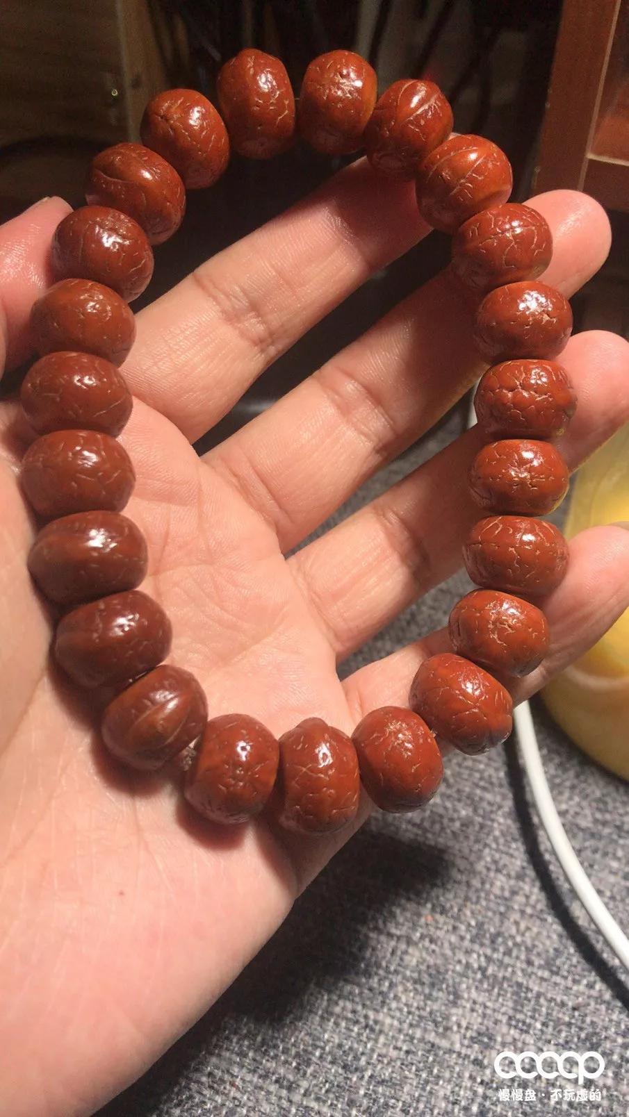 文玩界的万能油是什么油,文玩油和食用油有区别吗