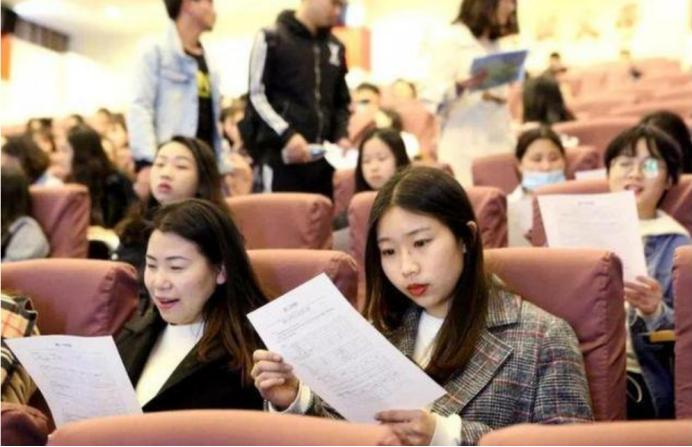 五年制大专和三年制大专有何区别,3+2五年制大专是全日制大专吗