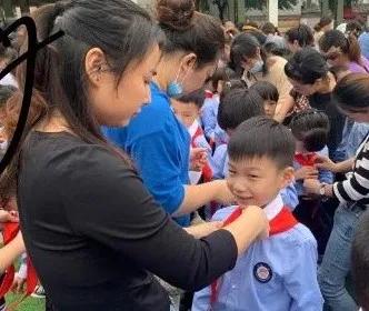 争做好队员入队仪式,霞浦县第六小学入队仪式