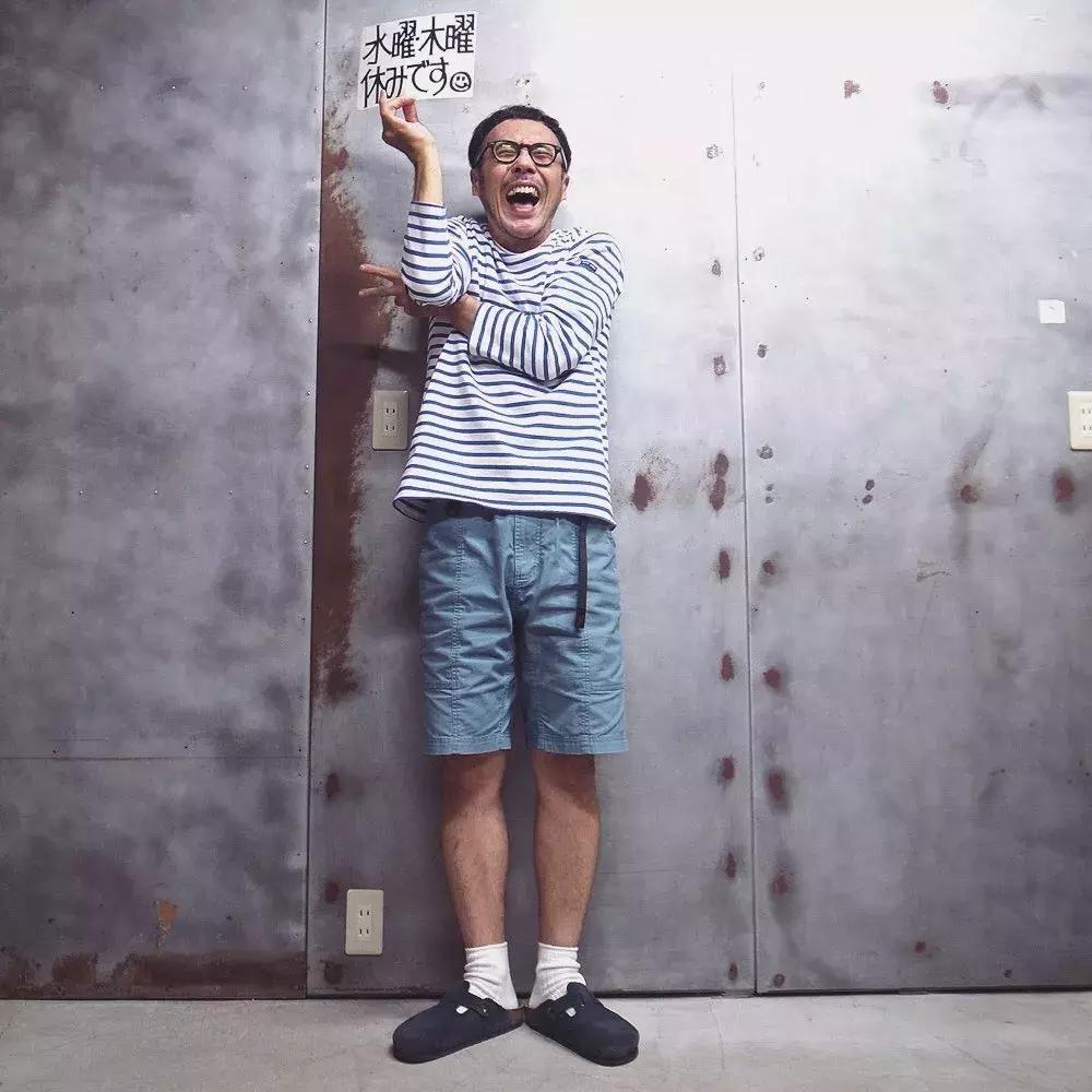 这个“反人类”的穿搭组合，竟然在夏天成了街拍利器