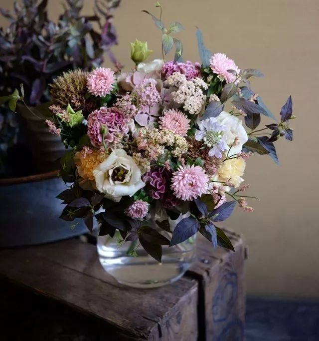 日本顶级花艺欣赏,日本花店布置图片