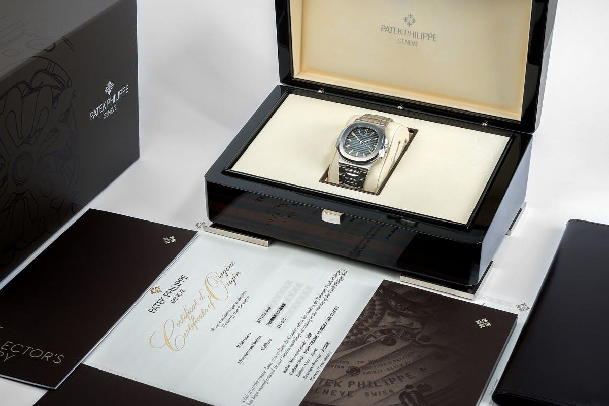 c罗戴手表一年收入多少,c罗450万的表