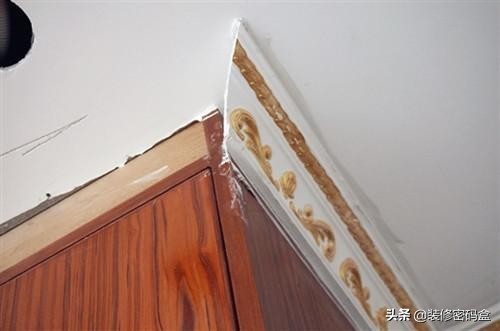 衣柜顶封板走石膏线会开裂吗,石膏线与衣柜顶怎么接