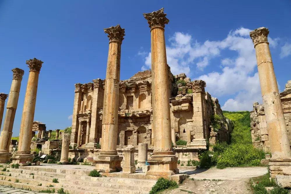 当古老文明与现代艺术相遇，我看见了不一样的中东