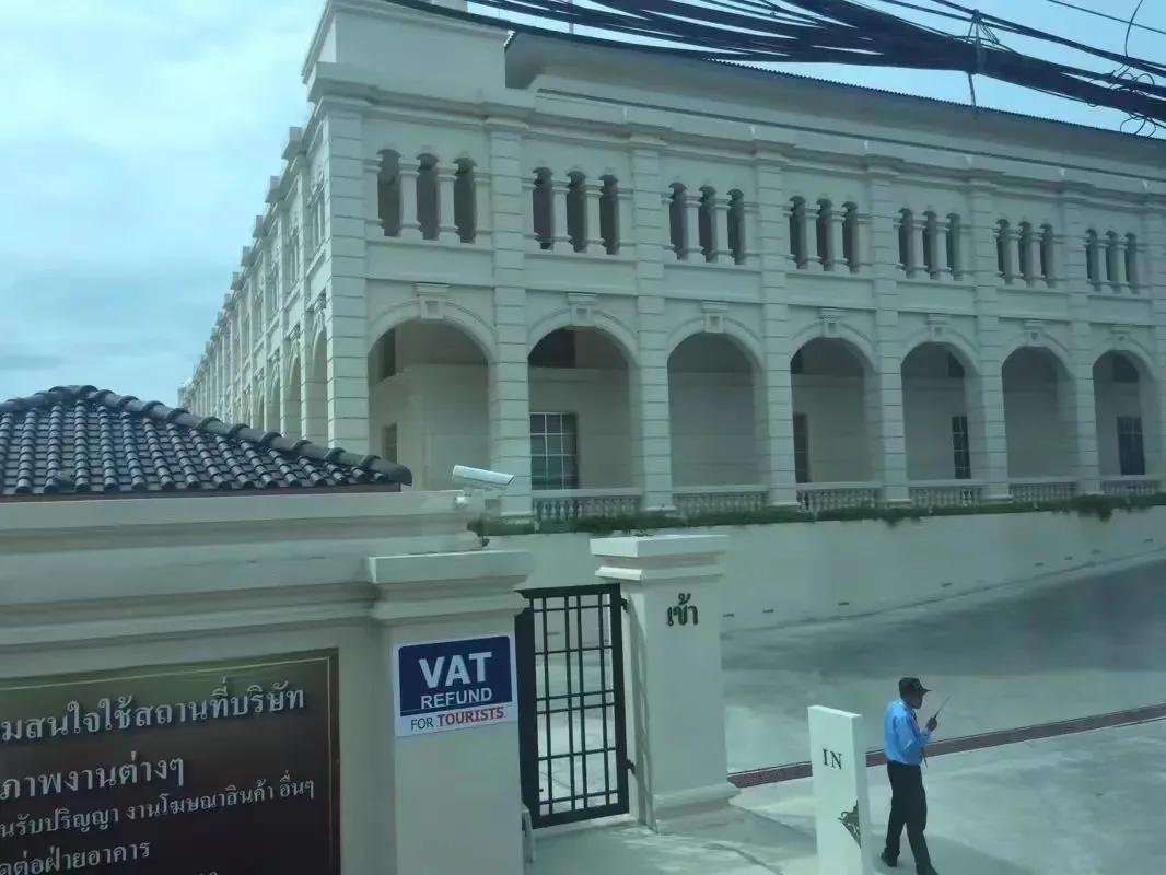 在普吉岛旅游的一天,普吉岛最后一天购物