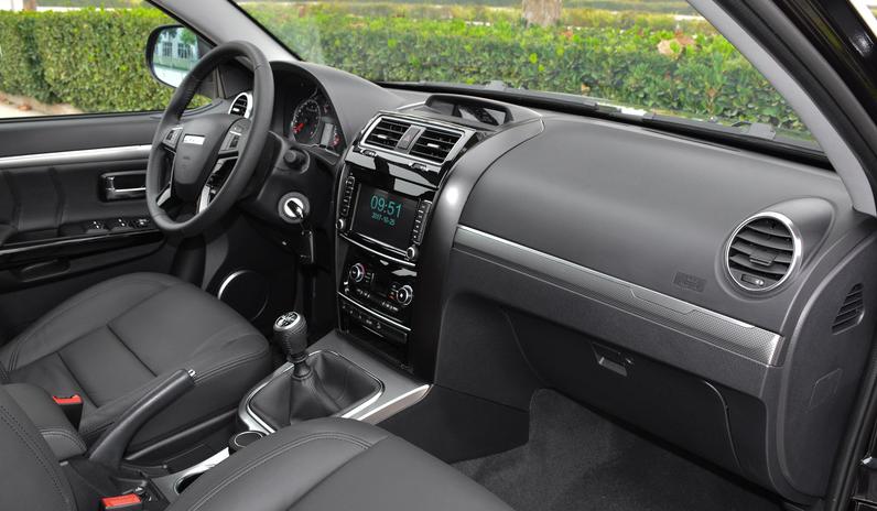 最高离地间隙的硬派越野,30万最硬气最猛的硬派越野