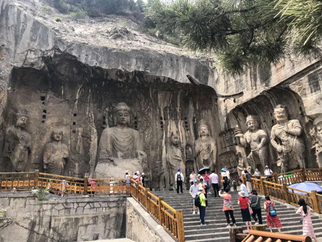 10万买吉利博越够吗,价格最高的一款吉利博瑞