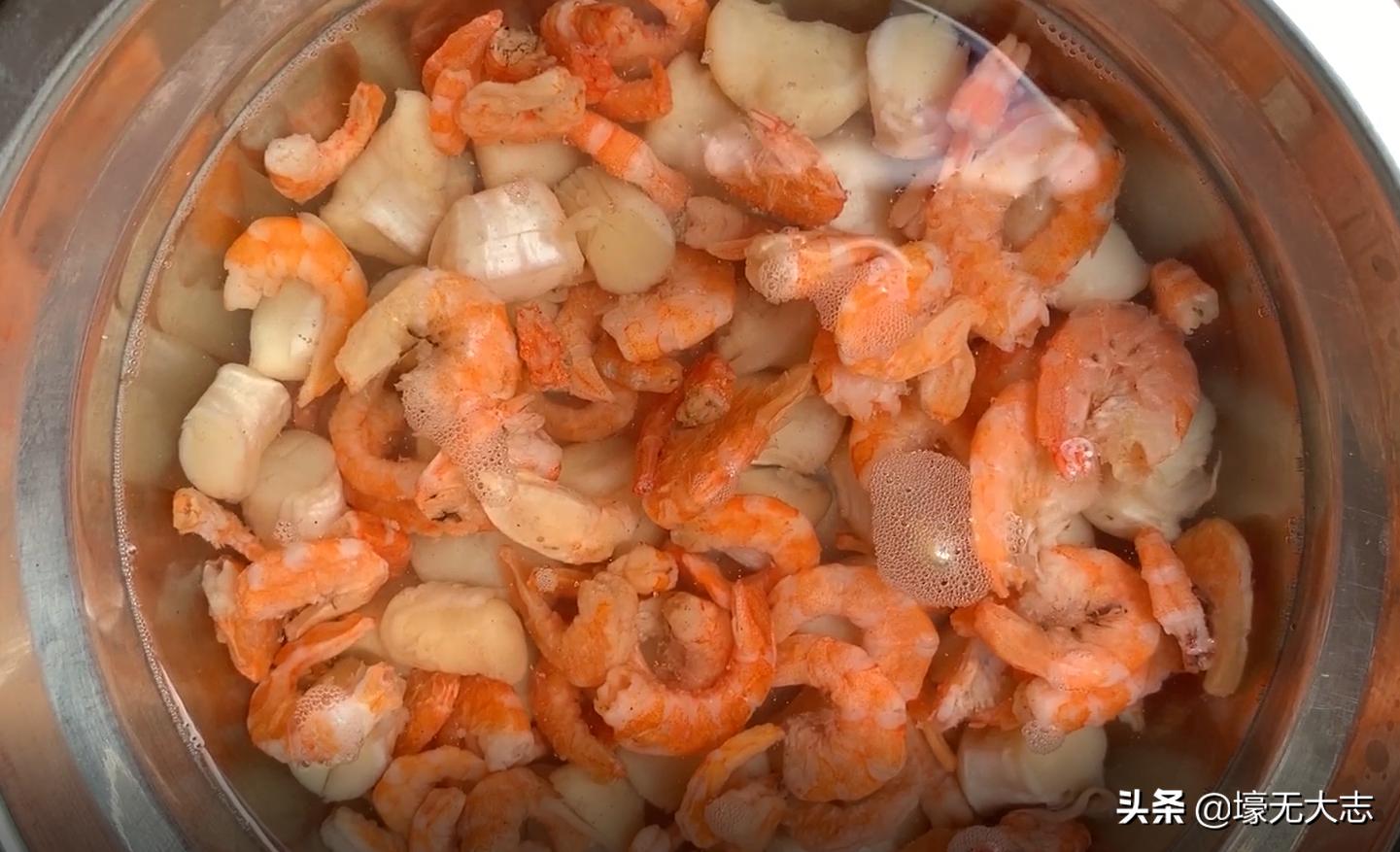 广州地道老字号小吃粥,广州花都特色烧骨粥