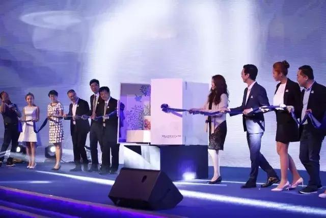 一包小纸巾卖了17亿元,一包纸巾零售