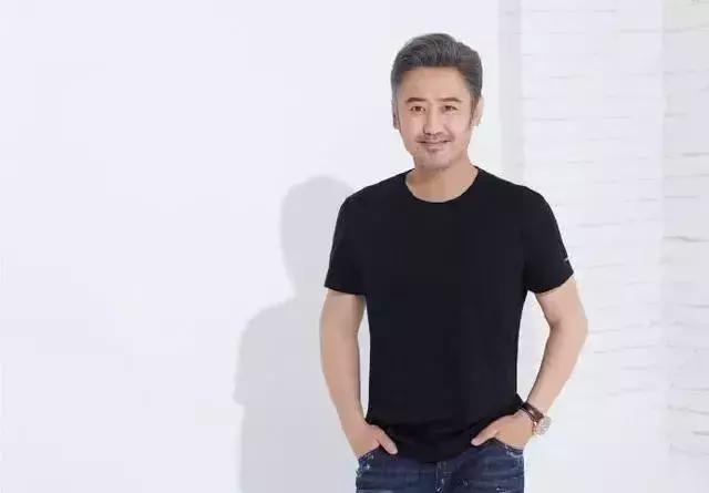 吴秀波代言的手机广告,吴秀波代言过的牌子