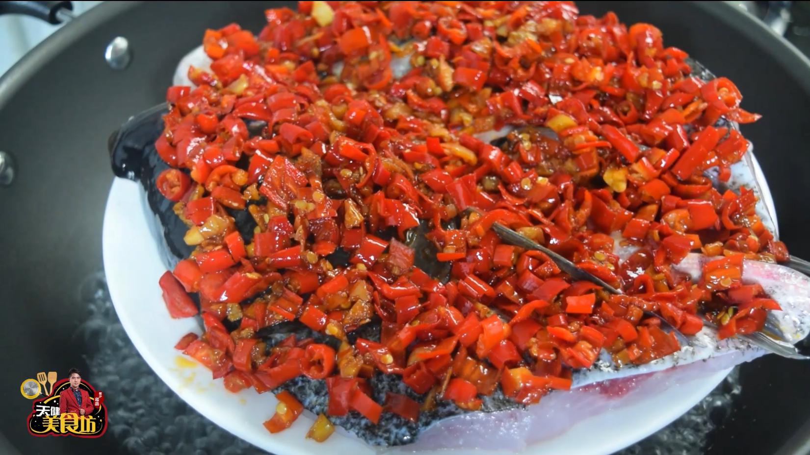 三文鱼鱼头怎么做好吃又营养,大鱼头怎么做好吃又简单又营养