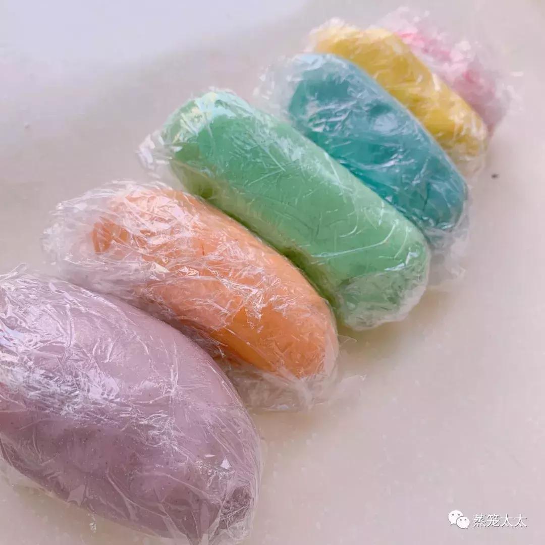 买来的橡皮泥有毒吗,外面买的橡皮泥做手工