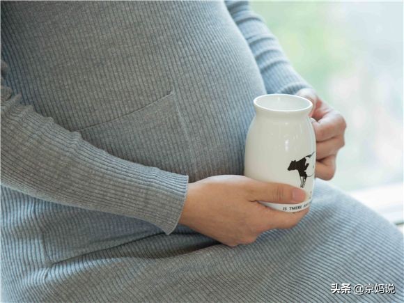 孕早期需要补钙片和鱼油吗,孕妇一定要补钙吗该如何正确补钙