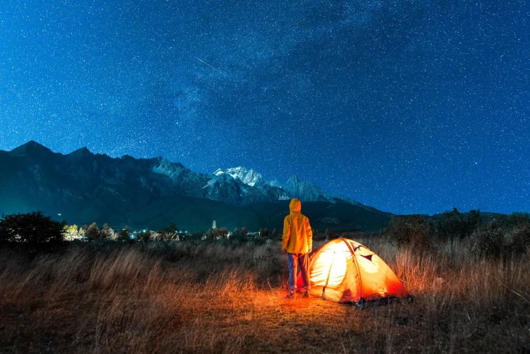 云南抚仙湖绝美风景,云南人少地方美