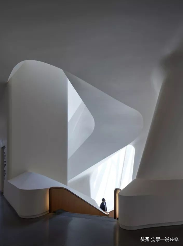 这些典线型房子，国外顶尖设计师作品，比你的矩形空间有意思多了
