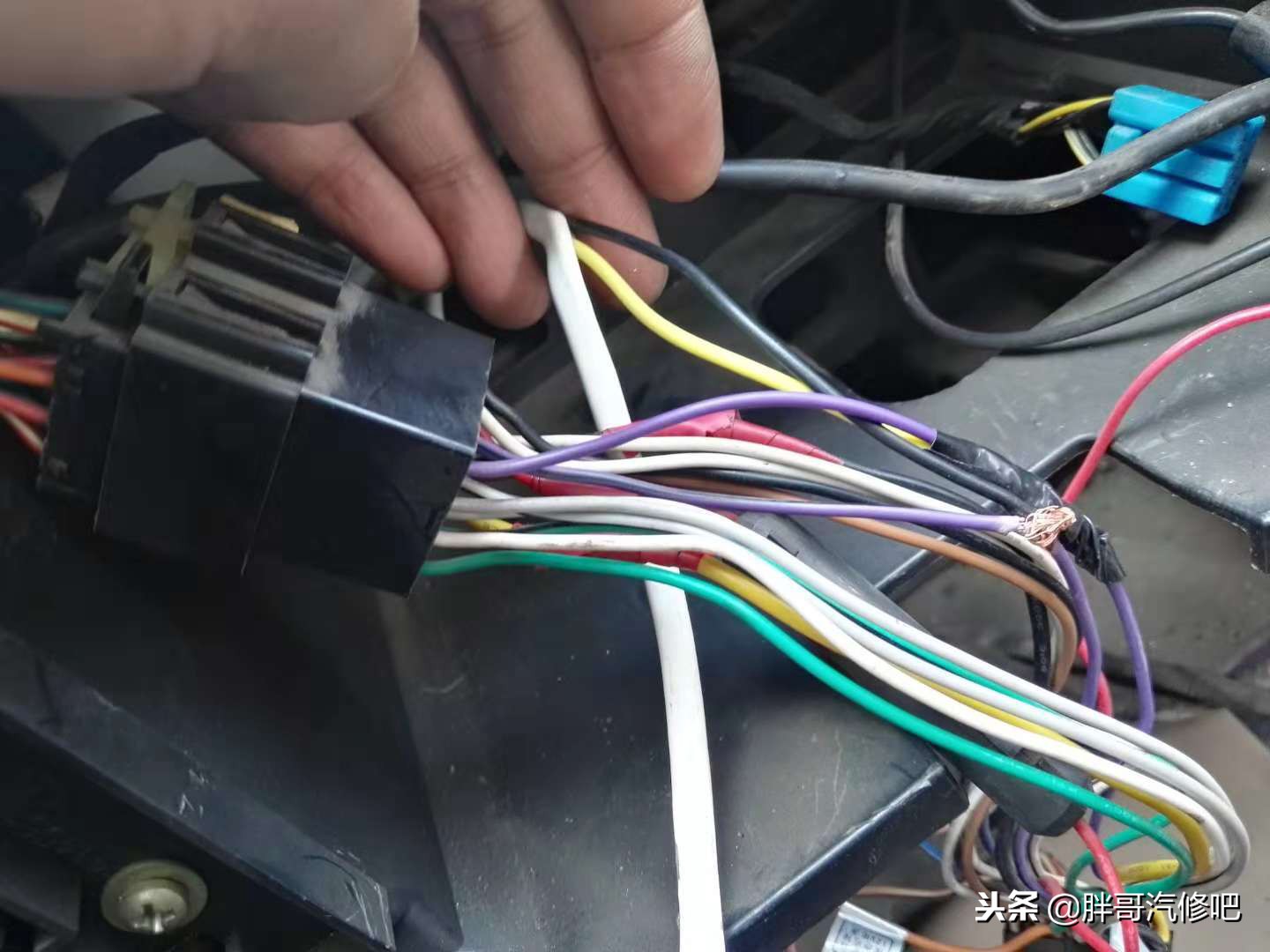 家用音响改装220伏音箱,车载低音炮12v改家用过程