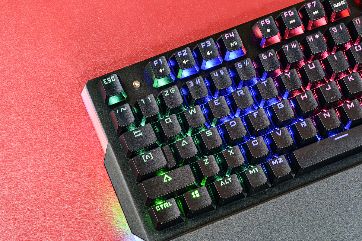 血手幽灵突然灵敏度超高,燕双鹰血手幽灵b885评测