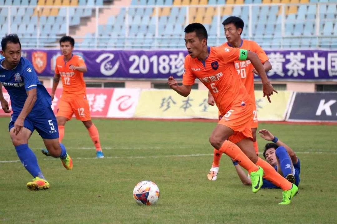 “带刀侍卫”沙一博,誓为青岛足球而战