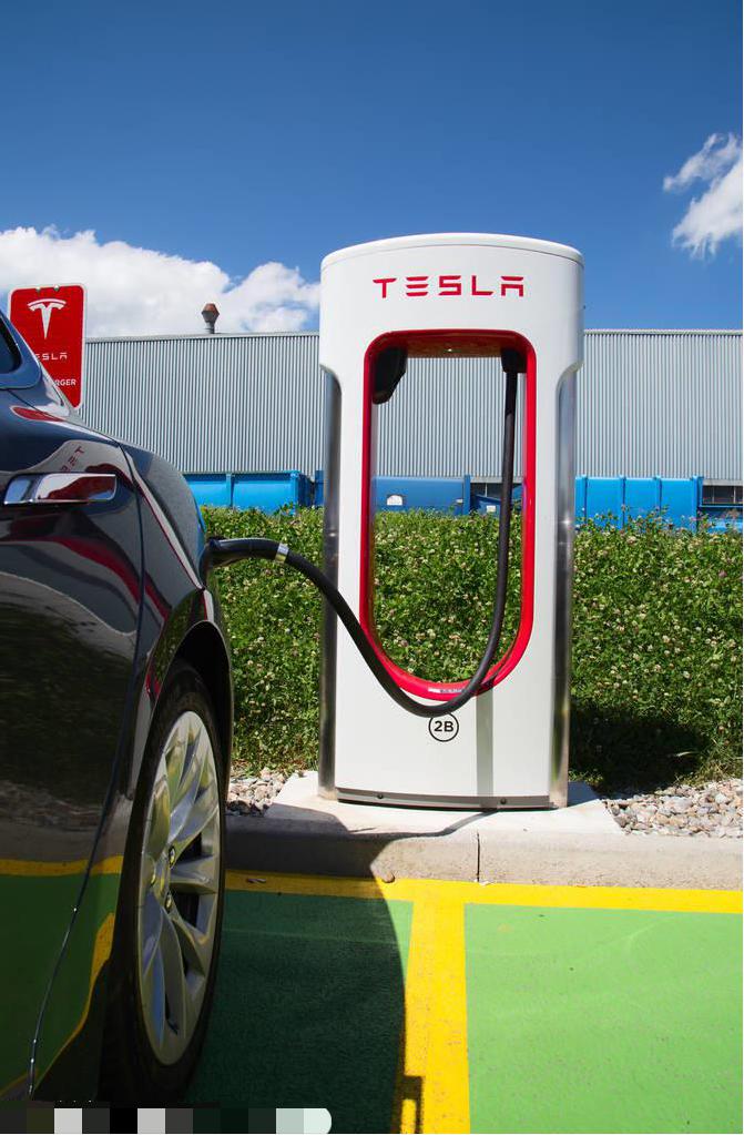 特斯拉在上海遭遇什么,特斯拉在韩国被罚