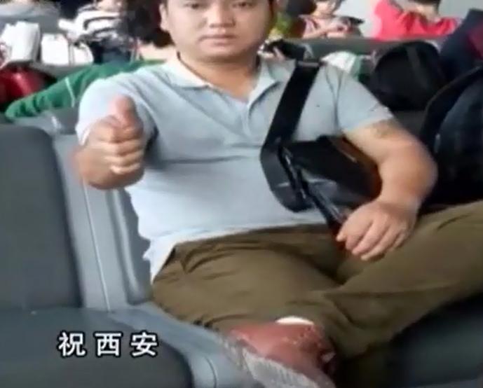 女子找到了赚钱的工作每天都很累,女子花1500元买到原始股