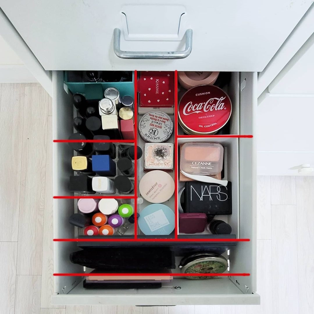 小姐姐沉浸式收纳化妆品,韩国小姐姐化妆品