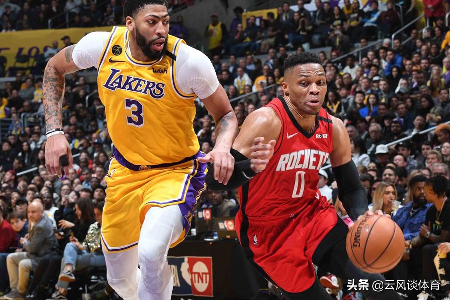 仅仅两场比赛，红队致命破绽显现，送走卡佩拉成为最大败笔