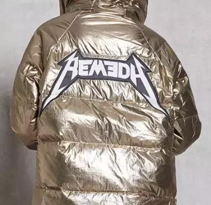 拒绝臃肿冬天最薄的保暖衣,好看又不显臃肿的羽绒服