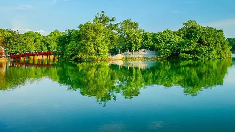 坐火车就可以出国沿途风景美爆了,坐哪些火车可以出国看风景又好玩