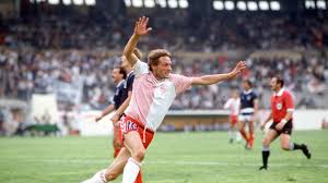 刚柔并济的北欧中锋代言人，“洛克伦狂人”普雷本·埃尔克耶尔