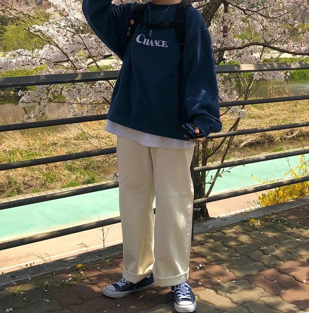 韩国今年流行什么卫衣色,韩国小众平价卫衣