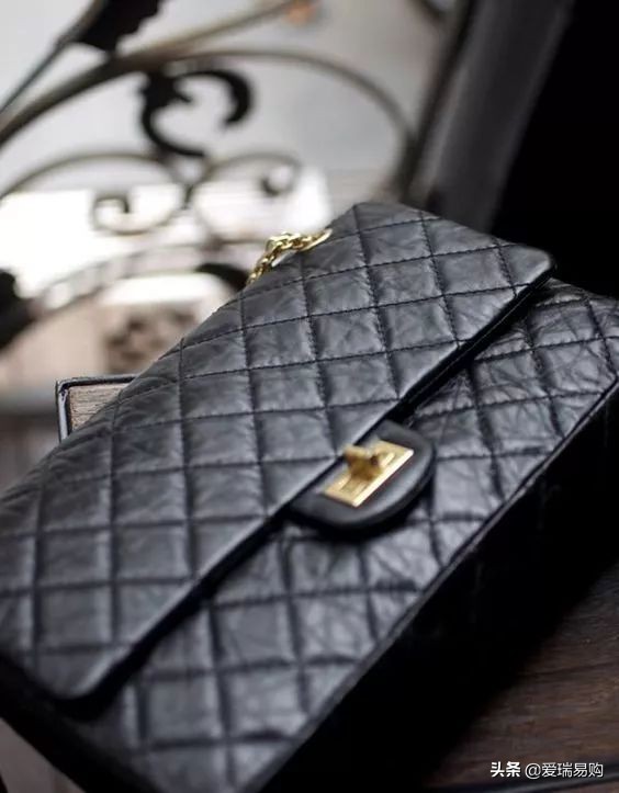 chanel包包有哪些经典款呀,lvdiorchanel包包哪个保值