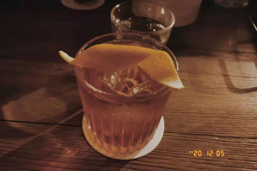 大学毕业，我在西安做调酒师