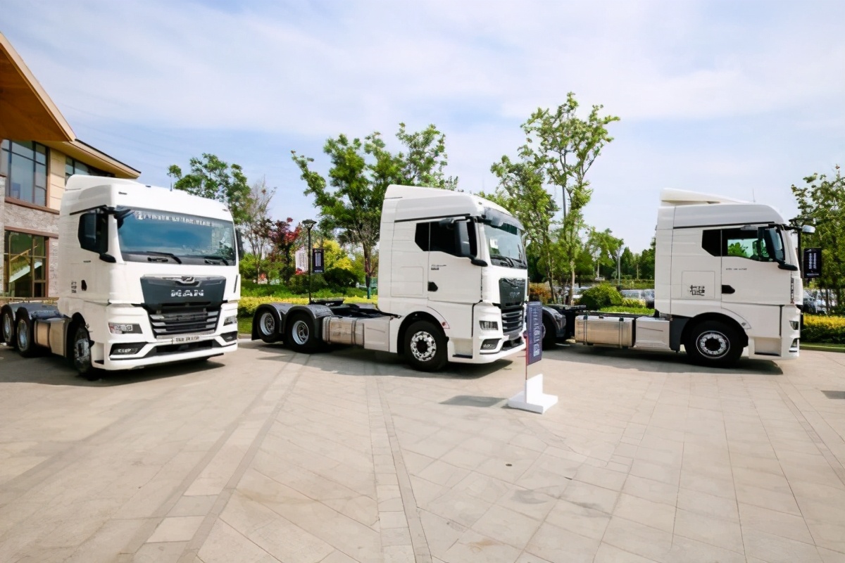 百年曼恩意气风发全新一代TGX走进泉城济南