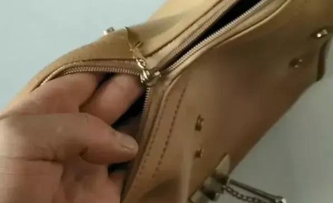 拉锁坏了怎么自己修,拉锁底部坏了怎么自己修