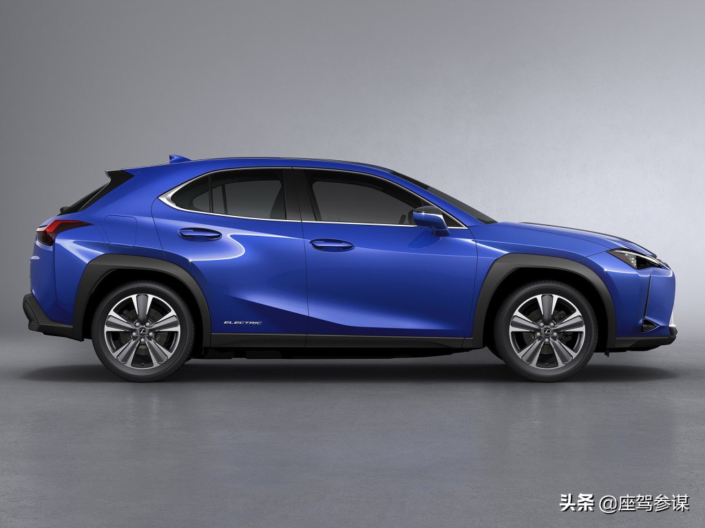 雷克萨斯ux新能源热销中降4.62万元,雷克萨斯ux2023燃油版落地价