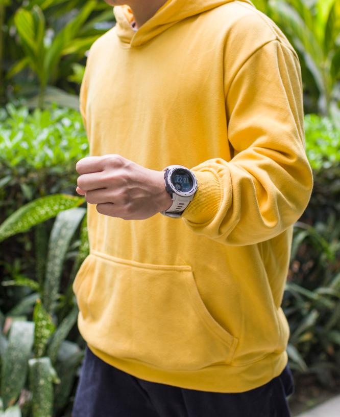 佳明instinct本能运动手表,佳明运动手表235最新款