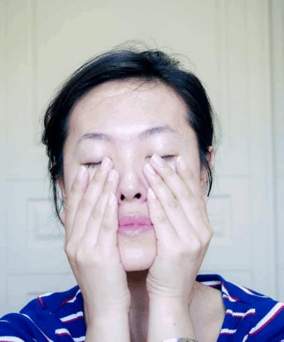 周末去美容店给自己做个护肤,自己在家护肤与去美容院