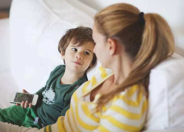 家有孩子不听话,家有不听话的儿女是什么感受