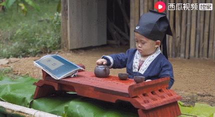 近日李子柒视频走红,李子柒爷爷最火视频