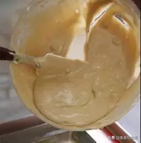 只用香蕉和巧克力做的布朗尼蛋糕,一个简易蛋糕的制作