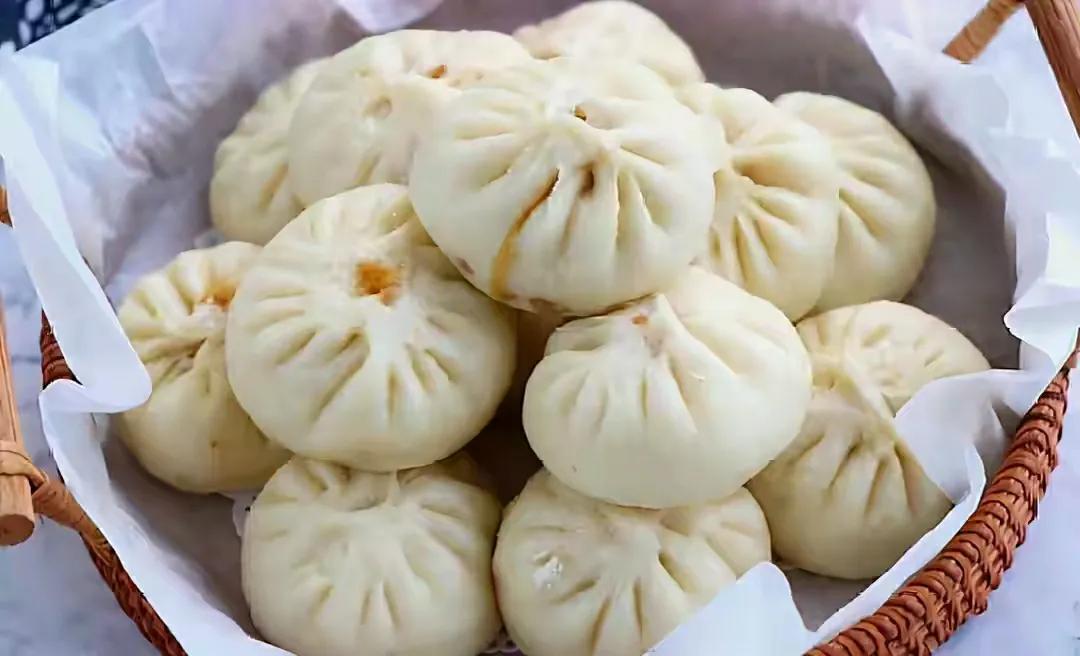 电磁炉蒸包子是冷水上锅还是开水,蒸包子用冷水下锅还是用开水下锅