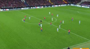 武磊托雷斯比赛,托雷斯对阵武磊