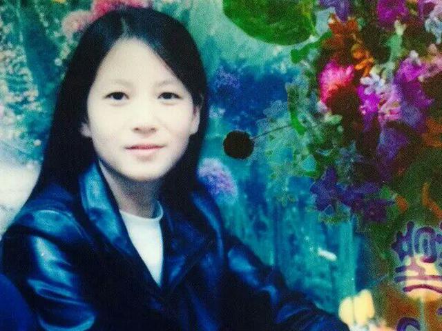 妈妈年轻时候的照片太好看了,妈妈最美9张照片