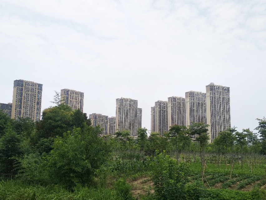 南通拆迁公房与私房差别,南通买拆迁房怎样看房屋质量